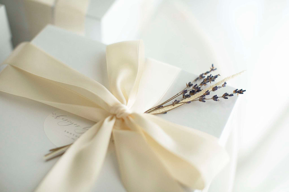 WHY YOU SHOULD CONSIDER GIVING CLIENT GIFTS